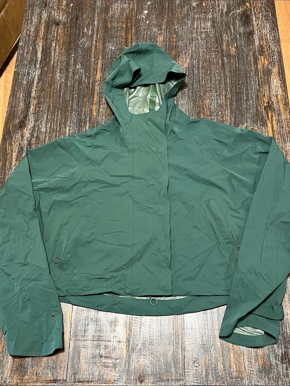 Fabletics Forest Green Hooded Cropped Utility Jacket